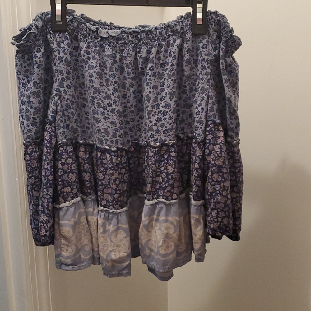 Areoposta off the shoulder quarter sleeve shirt